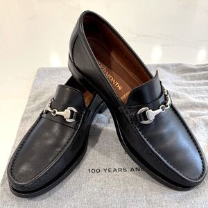 Like New. Allen Edmonds Black Arezzo Italian Bit Loafer. SIZE 8.5D US.